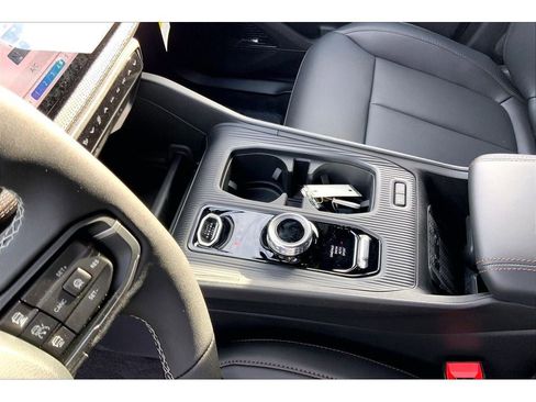 New 2026 Jeep Cherokee Limited AWD/4WD image 9