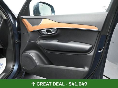 Used 2024 Volvo XC90 B6 Plus image 21