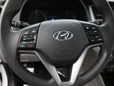 Used 2018 Hyundai Tucson SEL w/ Cargo Package image 19