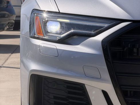 Used 2022 Audi S6 Premium Plus image 12