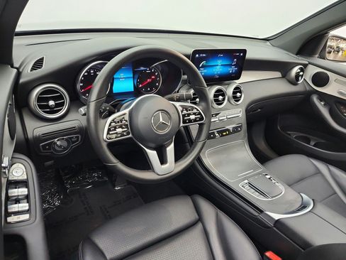 Used 2021 Mercedes-Benz GLC 300 image 14