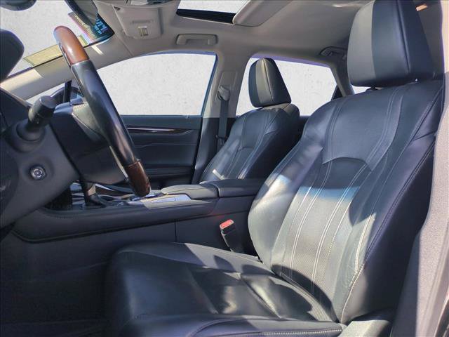 Used 2019 Lexus RX 350 FWD w/ Navigation Package image 17