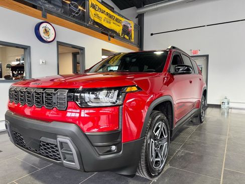 Used 2026 Jeep Cherokee Limited image 1