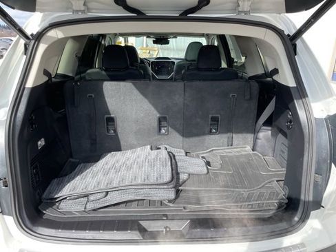 Used 2023 Subaru Ascent Touring image 34