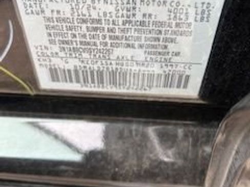 Used 2025 Nissan Sentra SV image 14