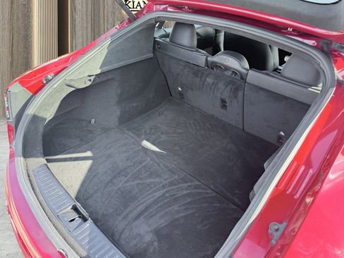 Used 2022 Tesla Model S image 19