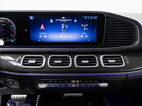 Used 2025 Mercedes-Benz GLE 63 AMG S image 16