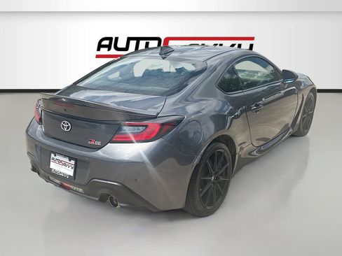 Used 2024 Toyota GR86 Premium RWD image 7