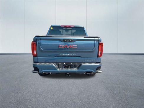 Used 2026 GMC Sierra 1500 Denali AWD/4WD image 4
