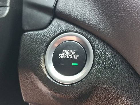 Certified 2024 Chevrolet Equinox LT FWD image 25