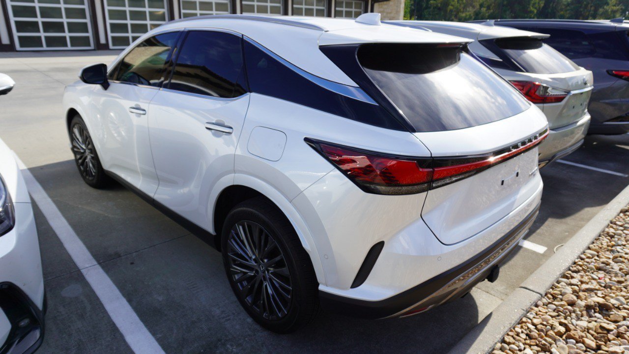 Used 2025 Lexus RX 350 AWD w/ Convenience Package image 8