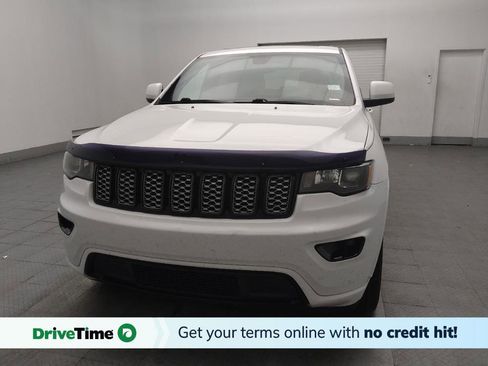 Used 2019 Jeep Grand Cherokee Altitude RWD image 1