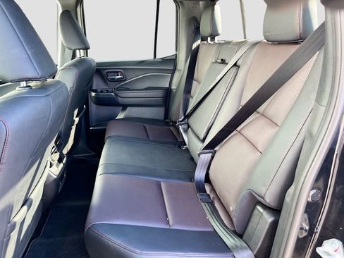 Used 2024 Honda Ridgeline Black Edition image 26
