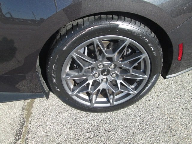 Used 2024 Ford Mustang GT Premium w/ GT Performance Package RWD image 11