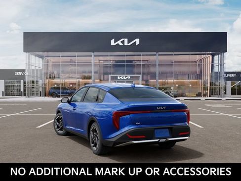 New 2026 Kia K4 EX FWD image 4