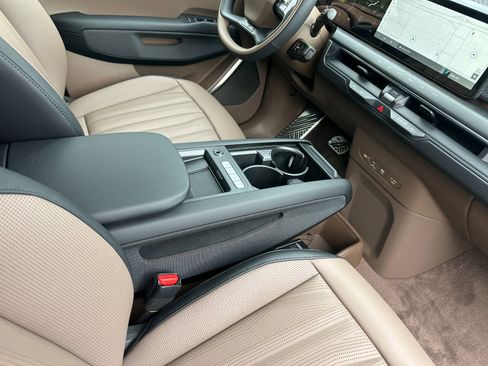 New 2026 Kia EV9 GT-Line AWD/4WD image 17