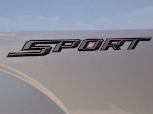 Used 2016 Ford F150 XLT w/ Equipment Group 302A Luxury RWD image 13