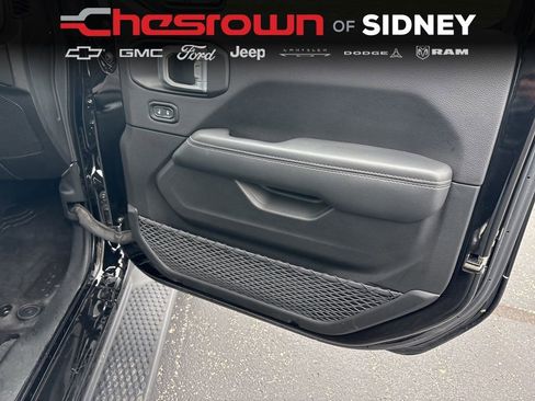 Used 2023 Jeep Wrangler Sahara w/ Cold Weather Group image 38