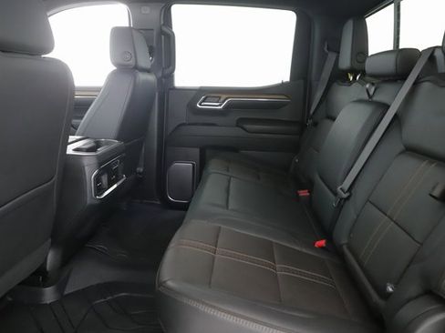 Used 2024 Chevrolet Silverado 1500 High Country w/ High Country Premium Package image 29