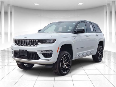 Used 2022 Jeep Grand Cherokee Summit image 7
