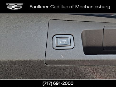 Used 2017 Cadillac XT5 Premium Luxury image 29