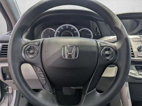 Used 2014 Honda Accord LX image 12