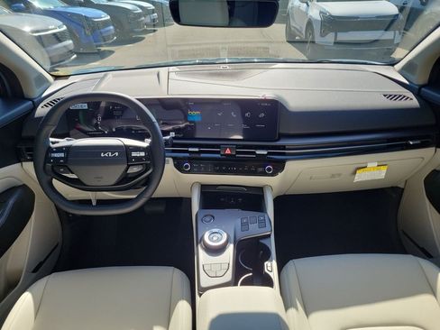 New 2026 Kia Sportage EX w/ EX Panoramic Sunroof Package AWD/4WD image 18