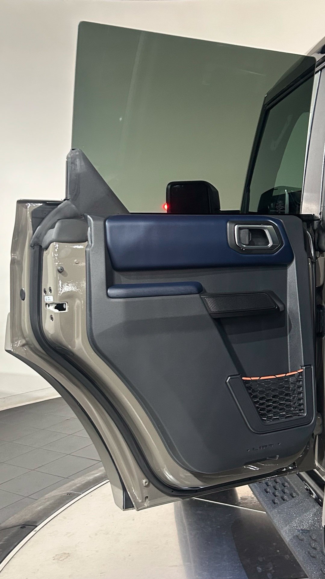 New 2026 Ford Bronco Raptor w/ Interior Carbon Fiber Pack AWD/4WD image 49