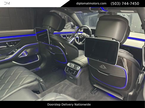 Used 2024 Mercedes-Benz Maybach S 580 4MATIC image 22