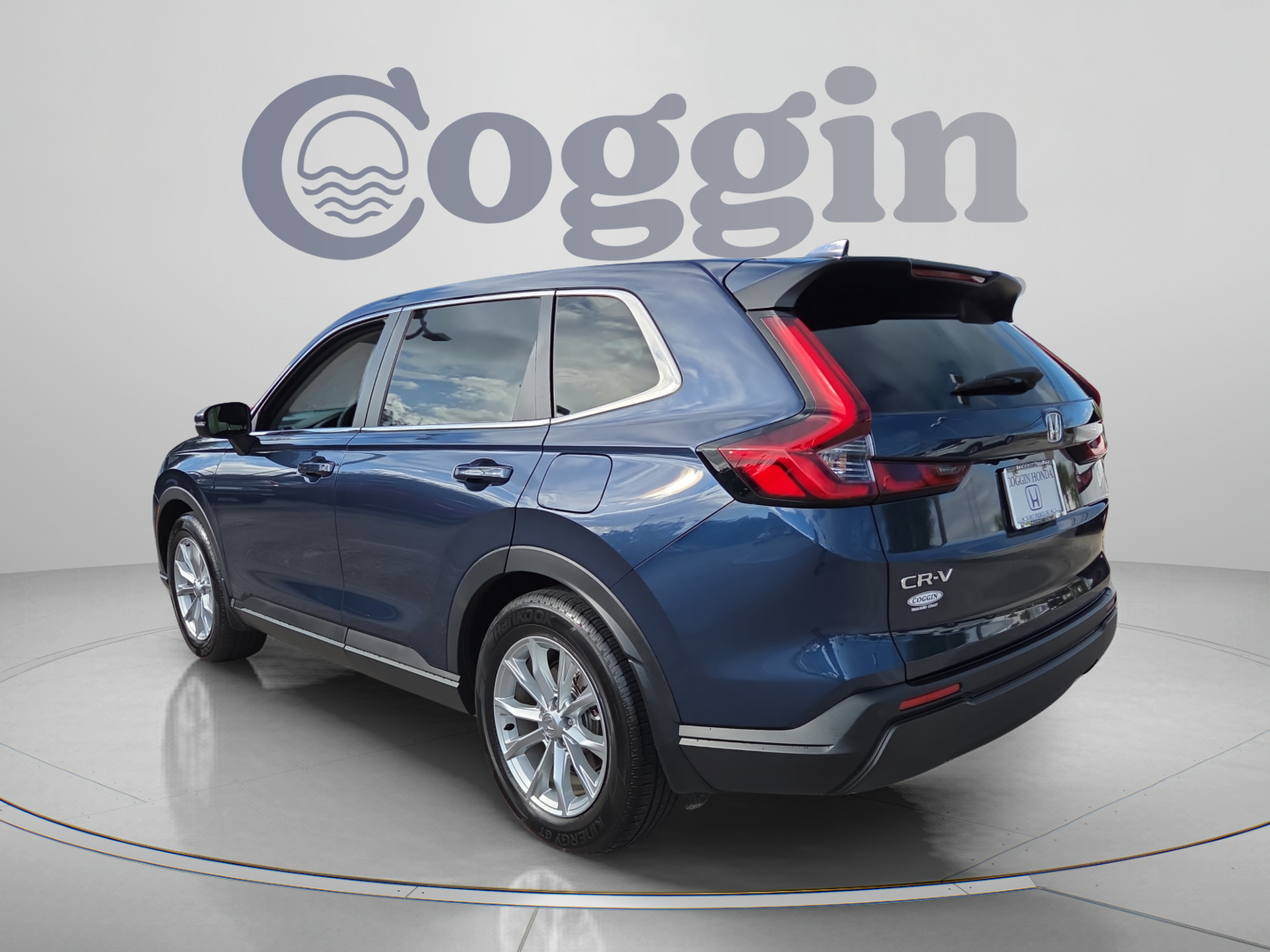 Used 2025 Honda CR-V EX-L image 3