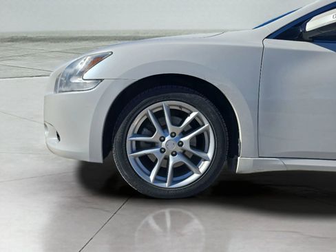Used 2010 Nissan Maxima 3.5 SV w/ Premium Pkg image 9