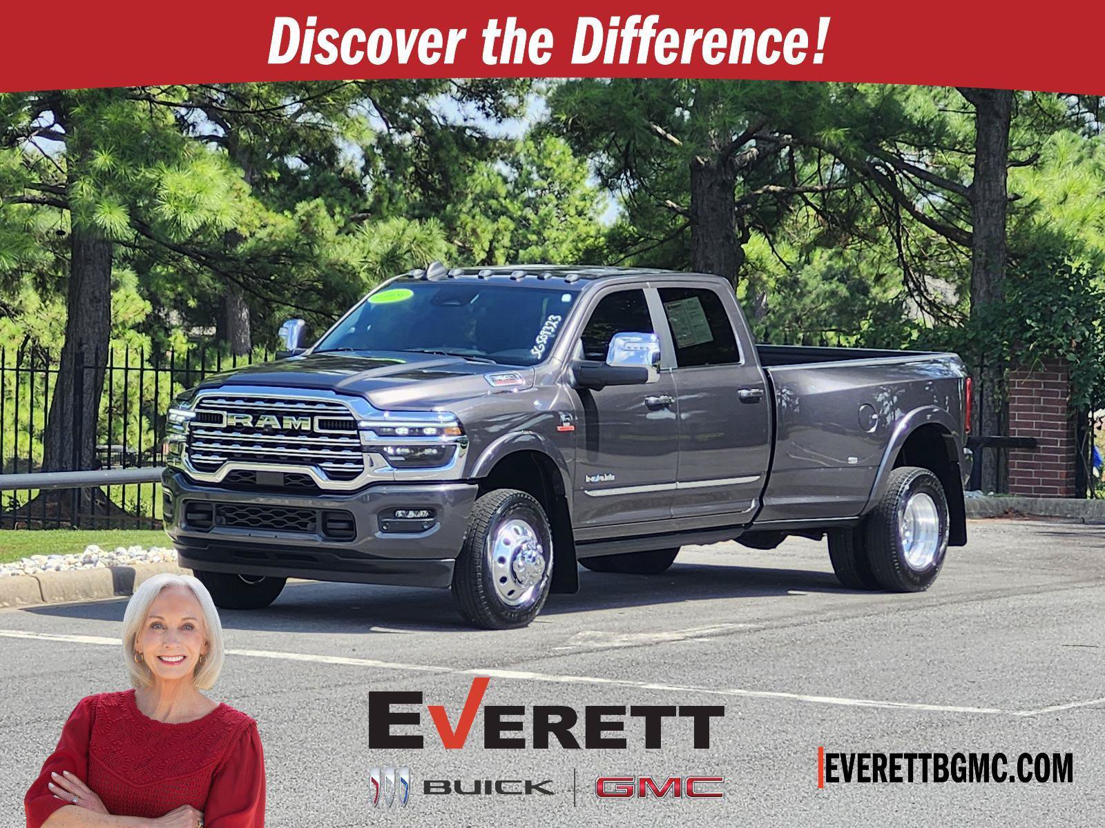Used 2025 RAM 3500 Limited AWD/4WD image 1