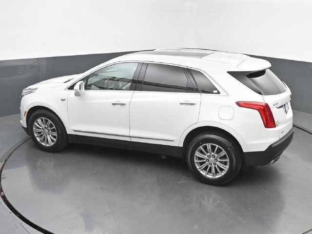 Used 2017 Cadillac XT5 Luxury w/ Driver Awareness Package AWD/4WD image 38
