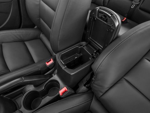 Used 2016 Chevrolet Cruze LT FWD image 12