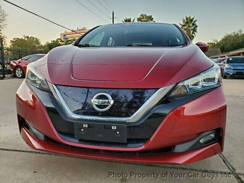 Used 2019 Nissan Leaf SV w/ SV Technology Package image 4