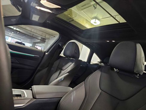 Certified 2025 BMW i4 xDrive40i w/ Premium Package image 36