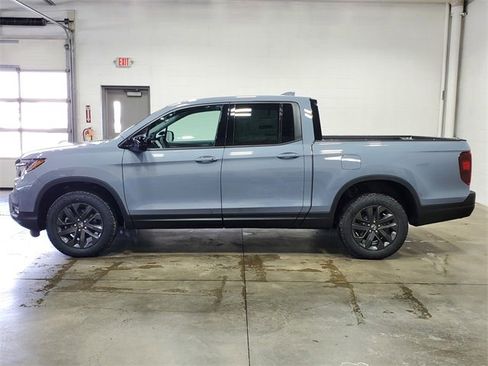 New 2025 Honda Ridgeline Sport image 7