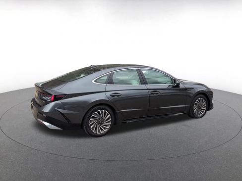 Used 2025 Hyundai Sonata SEL FWD image 14