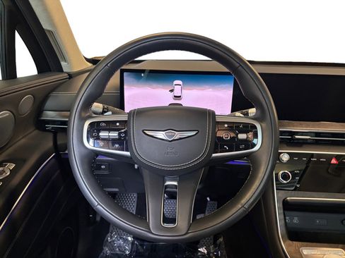 Used 2025 Genesis GV80 3.5T Prestige image 12