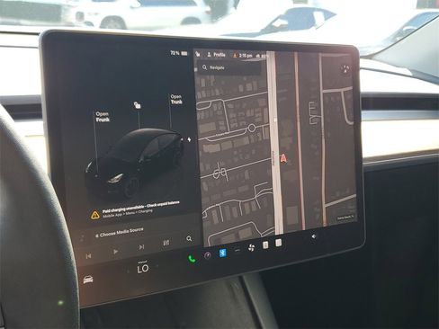 Used 2024 Tesla Model Y Performance image 27