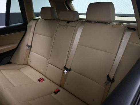 Used 2016 BMW X3 xDrive28d image 23