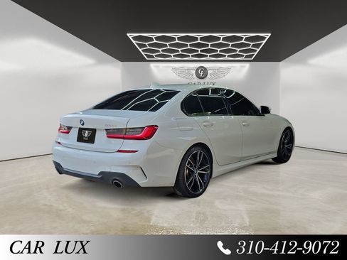 Used 2021 BMW 330i Sedan w/ M Sport Package image 5