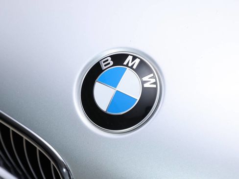 Used 2003 BMW M5 image 30