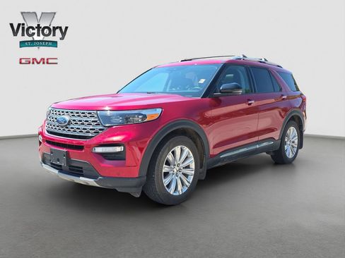 Used 2021 Ford Explorer Limited w/ Equipment Group 301A AWD/4WD image 3