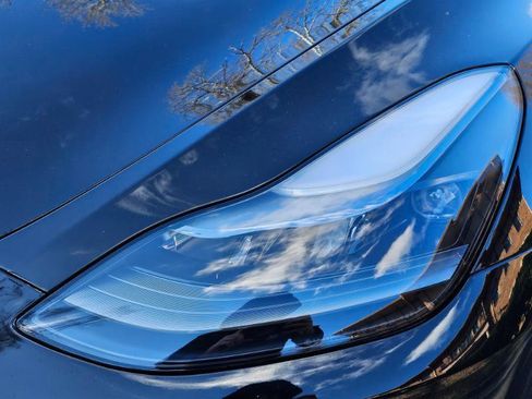 Used 2023 Tesla Model Y Long Range image 27