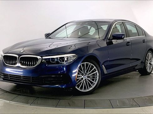 Used 2019 BMW 530i xDrive w/ Convenience Package AWD/4WD image 11
