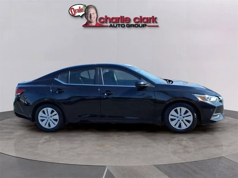 Used 2021 Nissan Sentra S image 7