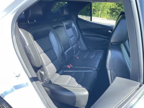 Used 2020 Chevrolet Equinox LT w/ Sport Edition FWD image 25