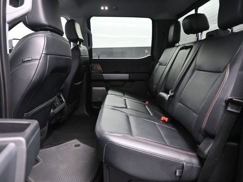 Used 2024 Ford F250 Lariat image 33