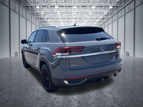Used 2022 Volkswagen Atlas Cross Sport SE w/ Panoramic Sunroof Package AWD/4WD image 31
